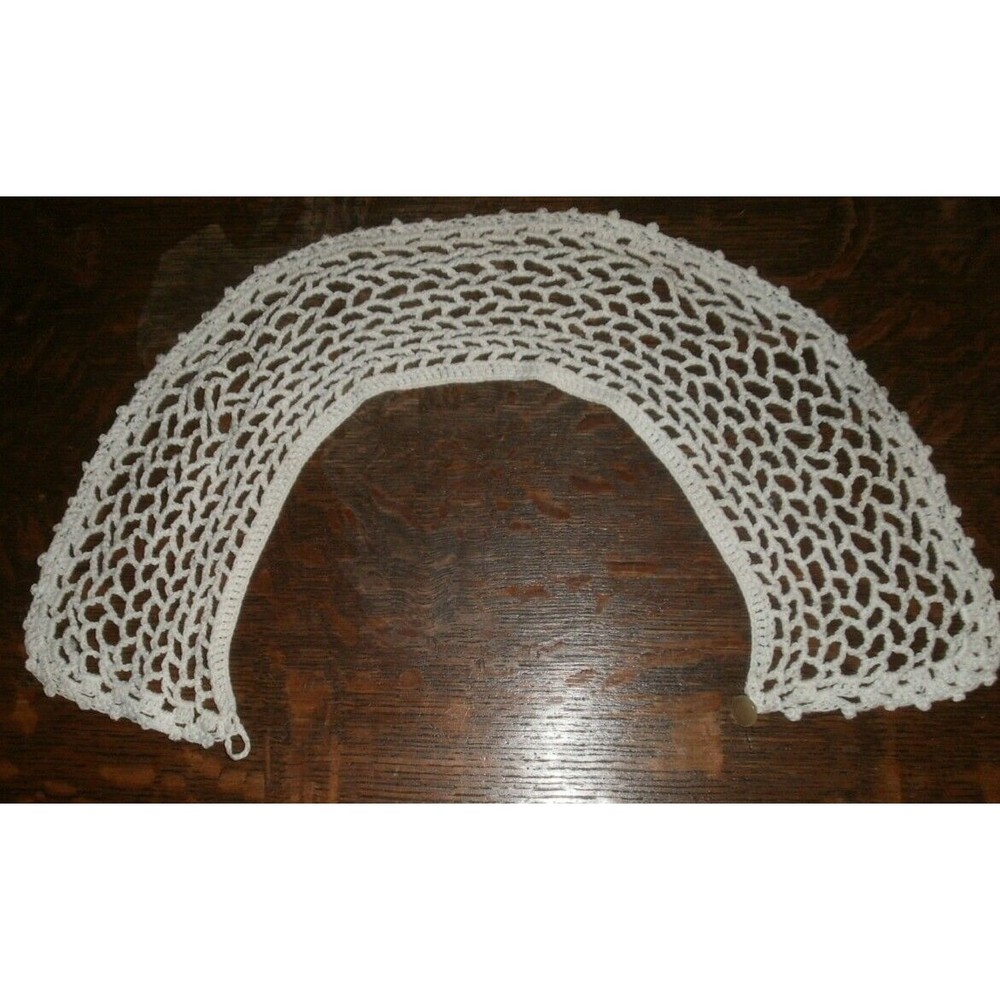 Vtg ANTIQUE Handmade Victorian CROCHET Ivory LACE COLLAR  Never worn ~ Button